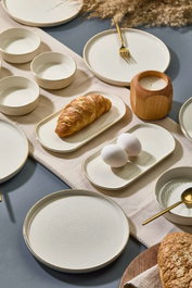 Hermia MCH0011222 Juego de Desayuno de Cerámica de 14 Piezas, Blanco y Dorado, Elegante y Sofisticado para Experiencias de Lujo